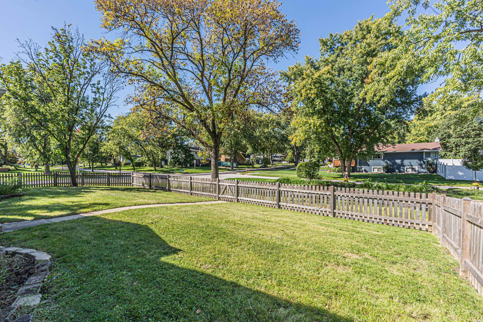 4 Tamarack Avenue Property Photo 28