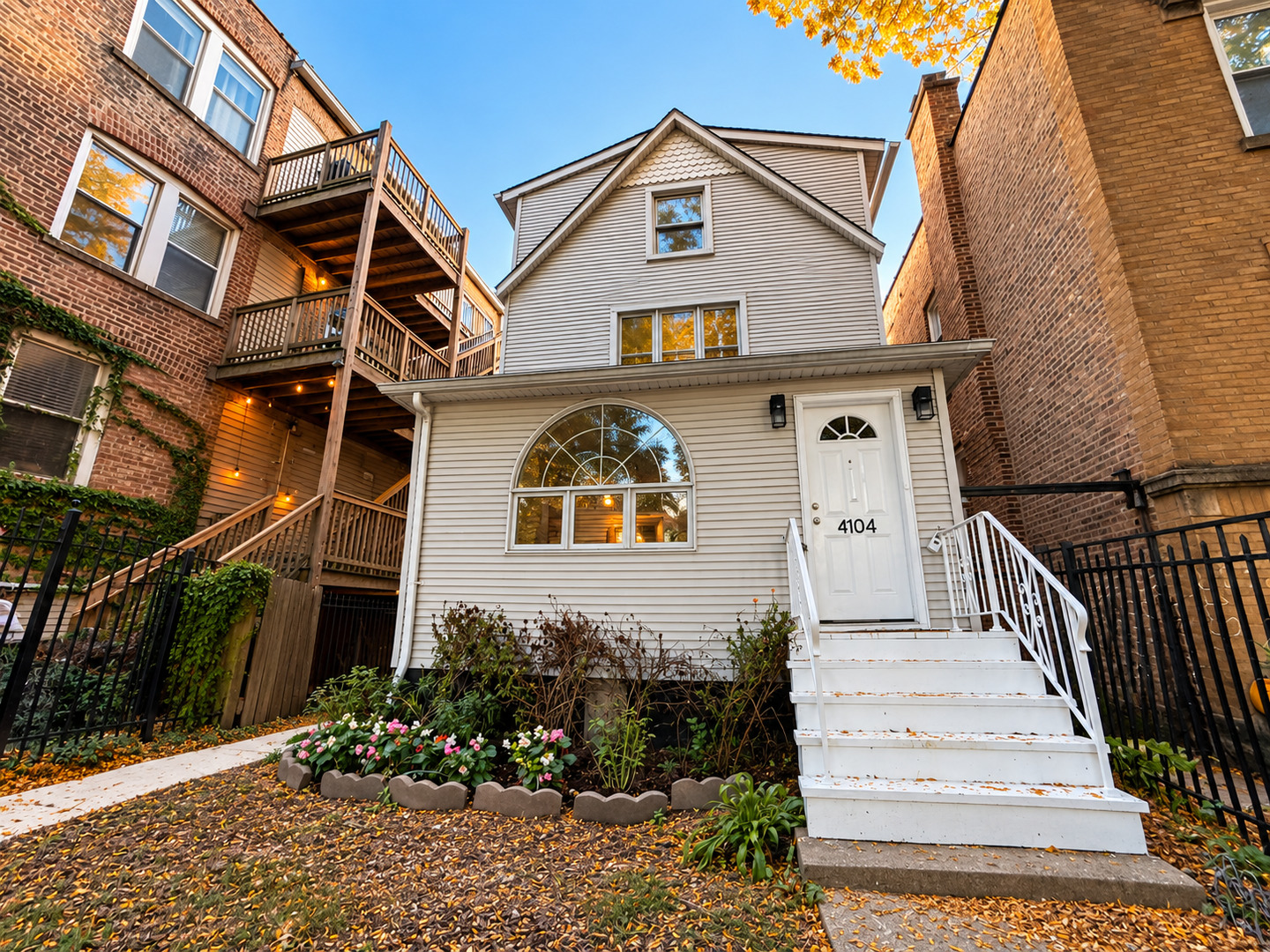 4104 N Richmond Street Property Photo 1