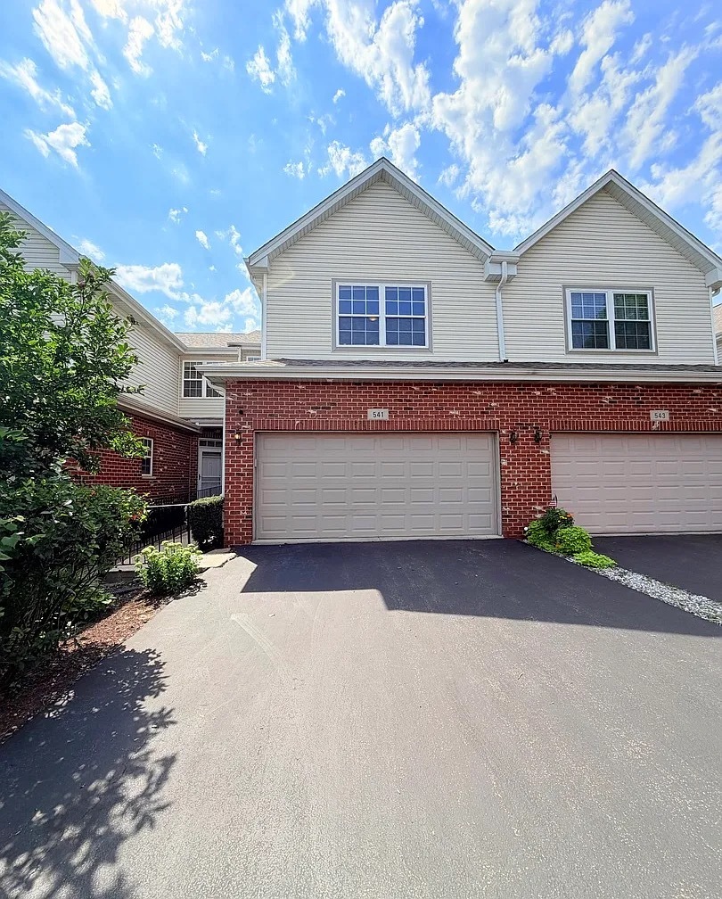541 Goodwin Drive Property Photo 1