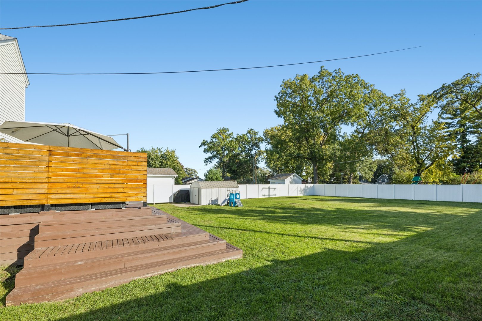 219 10th Street Property Photo 6