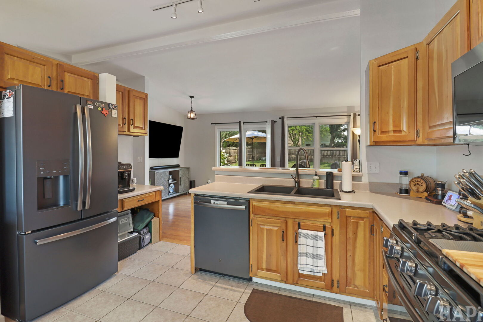 385 Northgate Road Property Photo 4