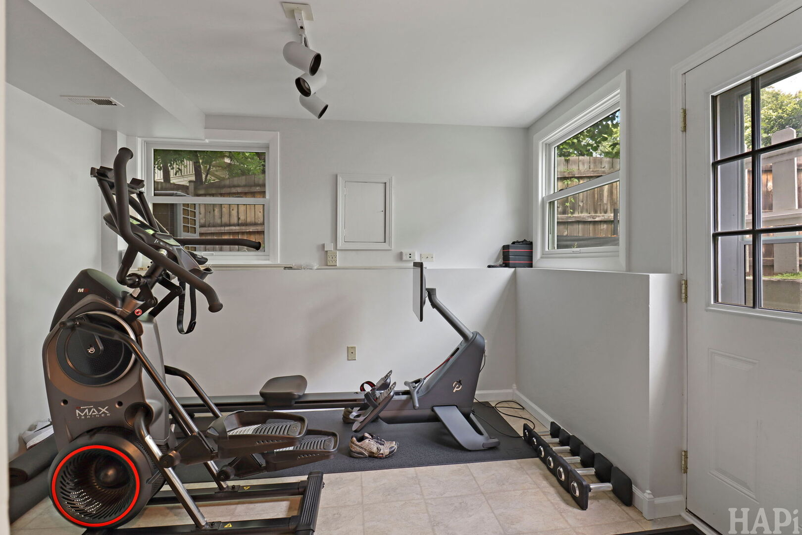385 Northgate Road Property Photo 20