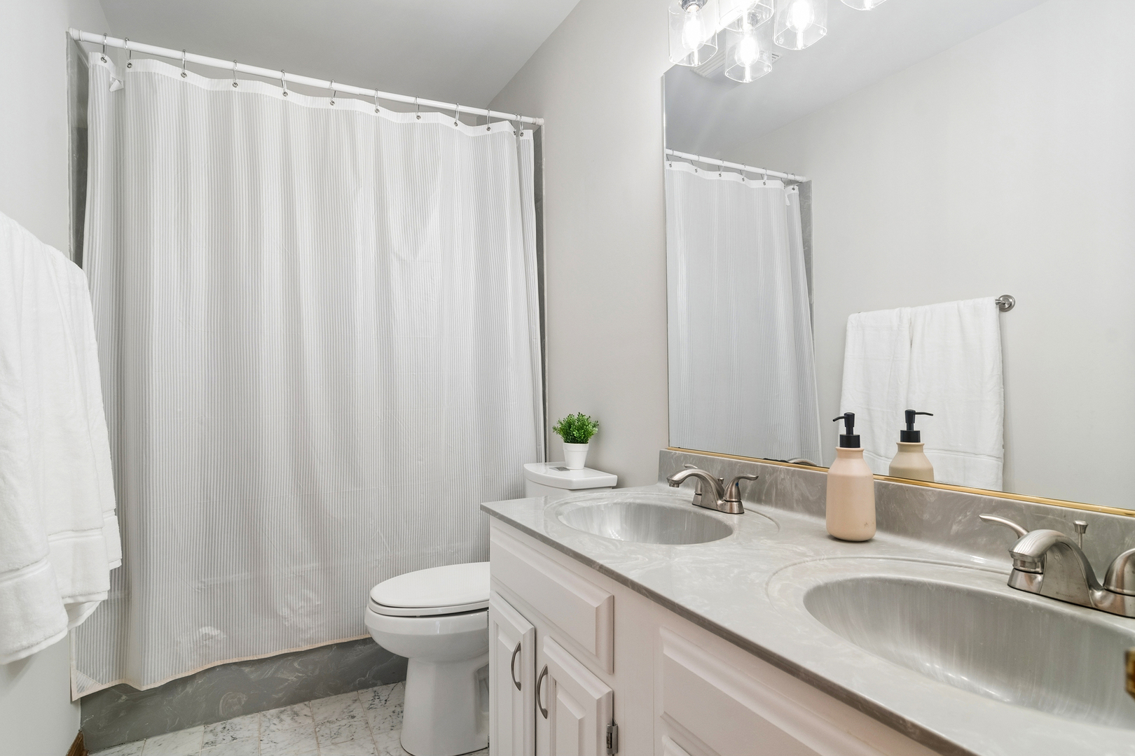 2794 Whispering Oaks Drive Property Photo 24