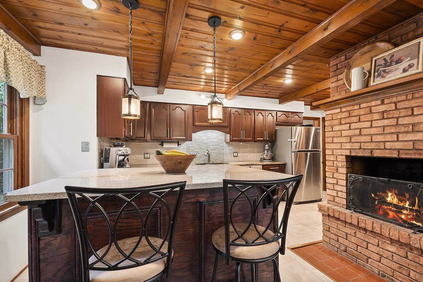 20525 Attica Road Property Photo 8