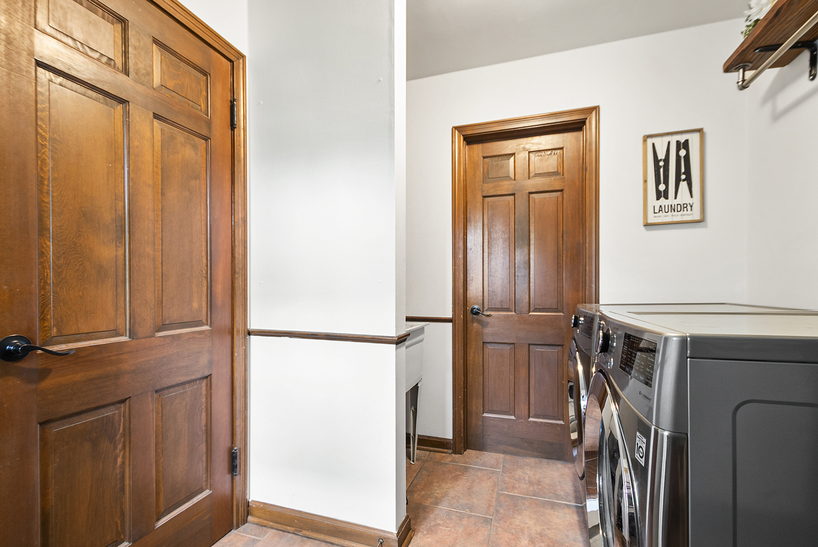 20525 Attica Road Property Photo 16