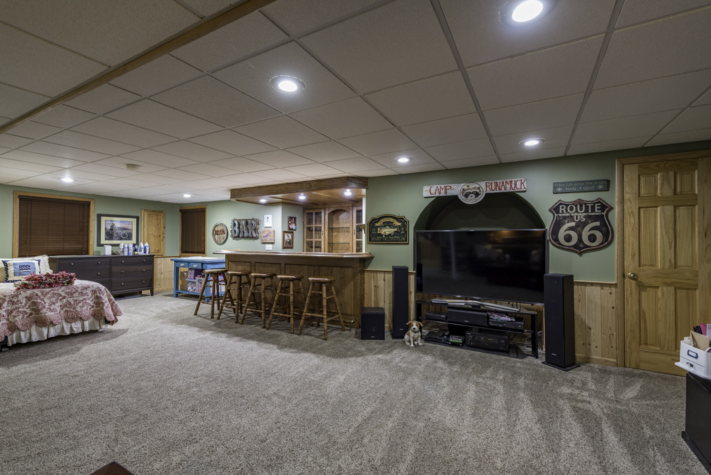 821 Woodhill Court Property Photo 20