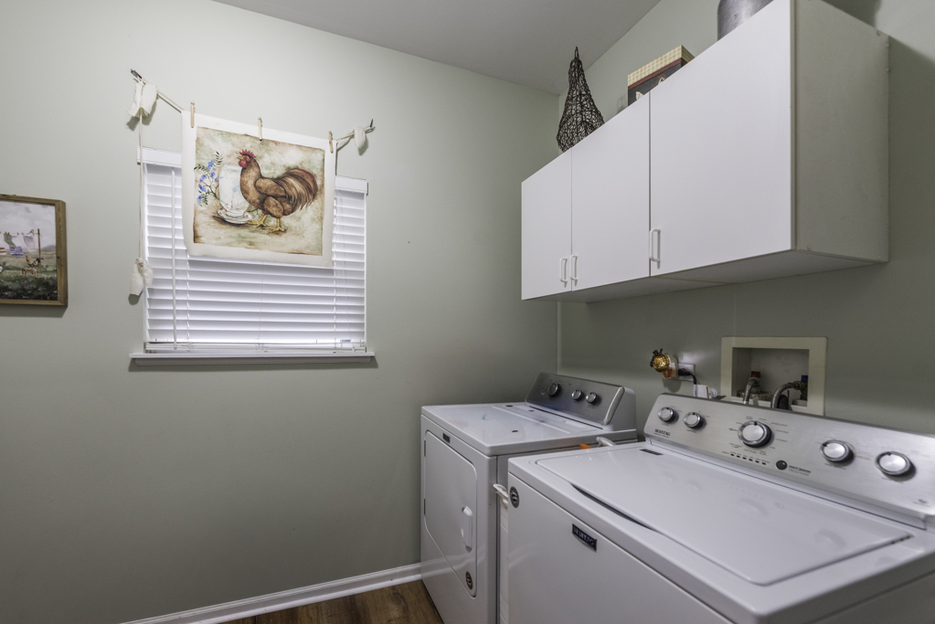 821 Woodhill Court Property Photo 24
