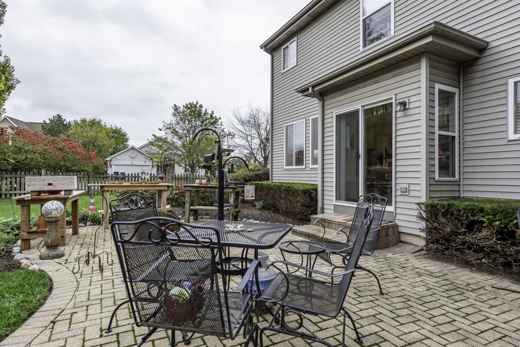 821 Woodhill Court Property Photo 32