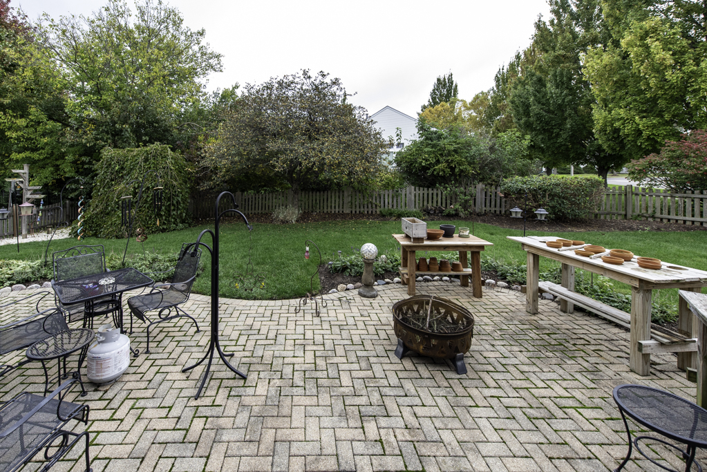 821 Woodhill Court Property Photo 33