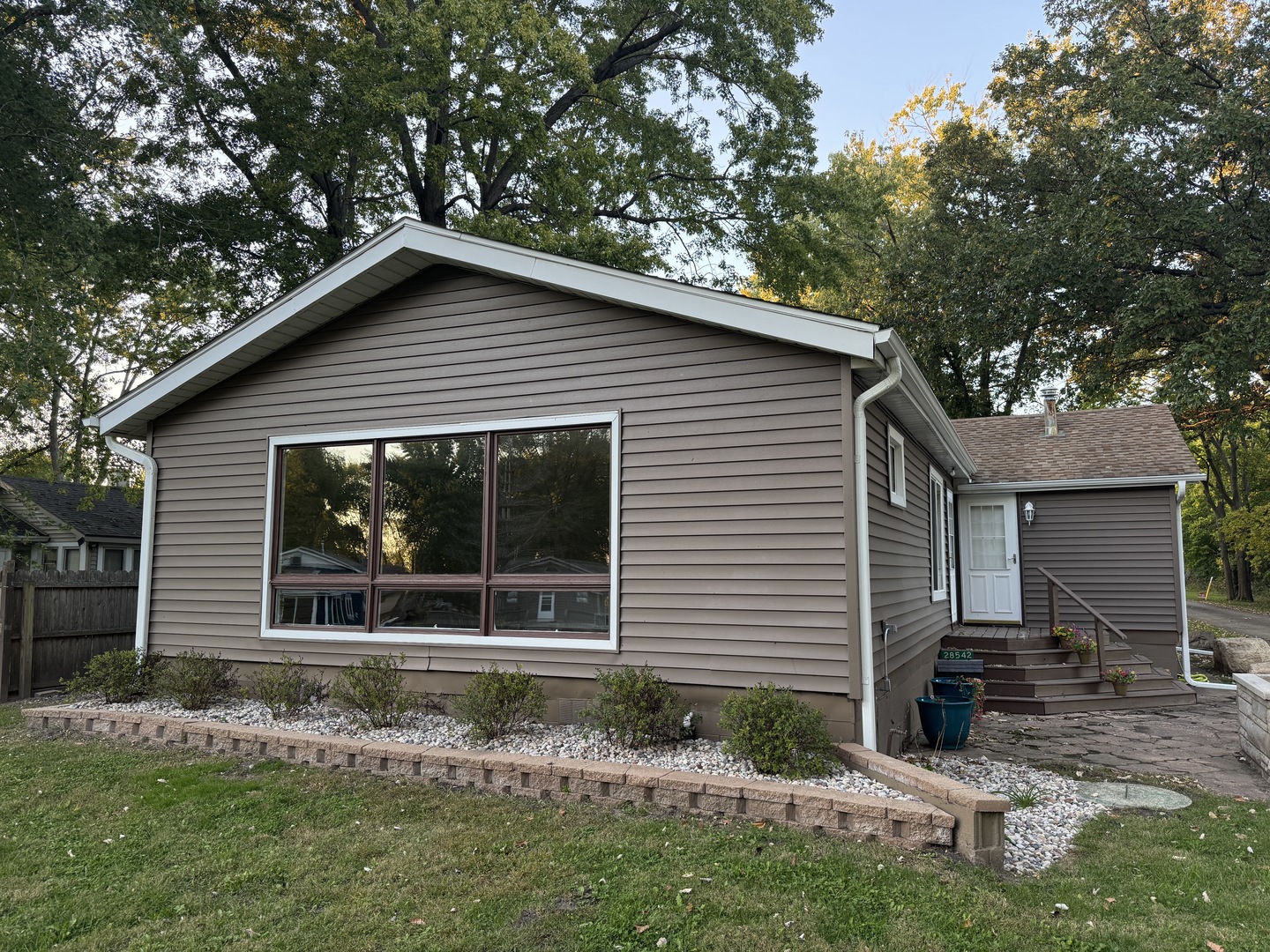 28542 S Walleye Lane Property Photo 1