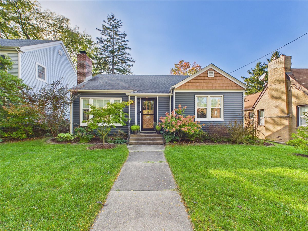 620 James Avenue Property Photo 1