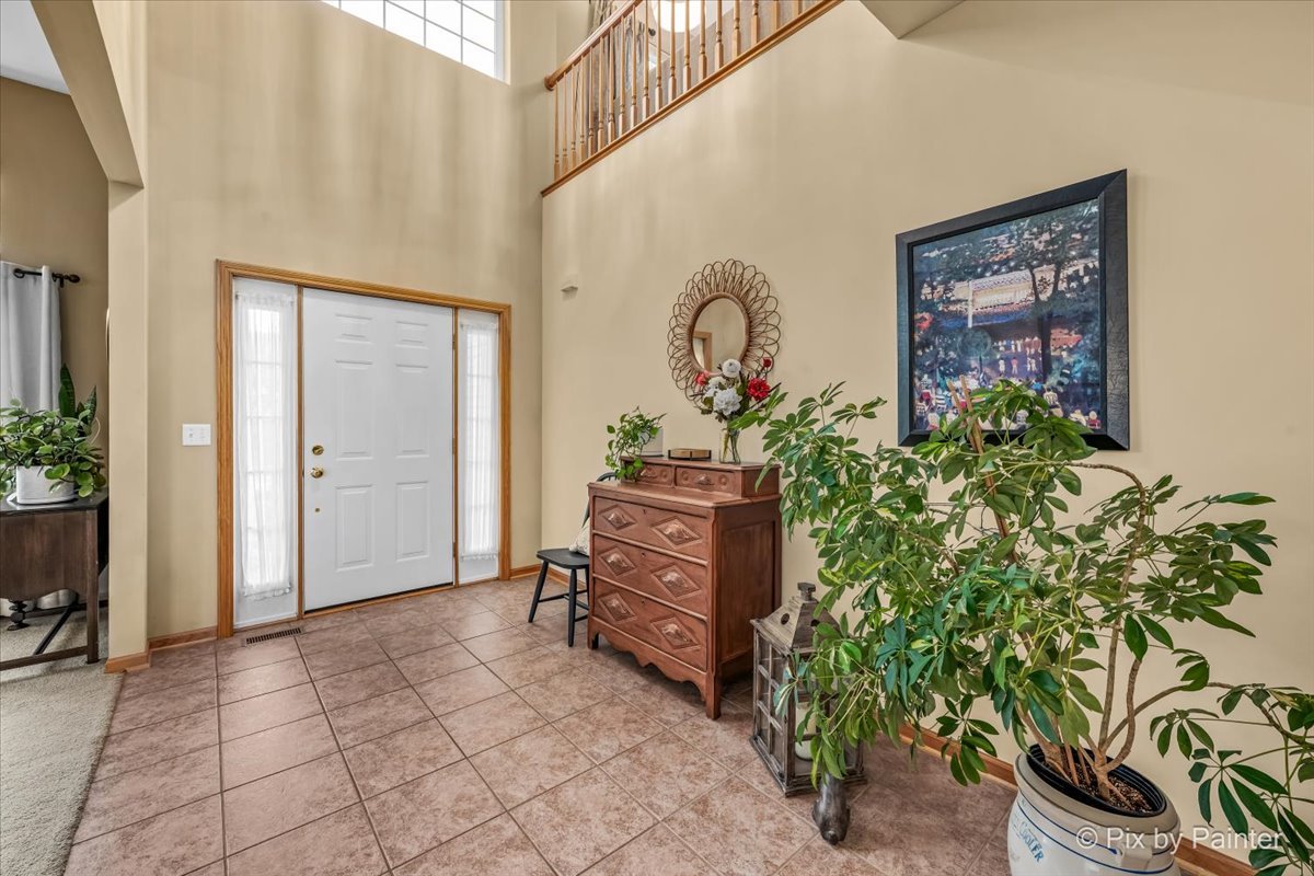 1173 Sandalwood Lane Property Photo 4