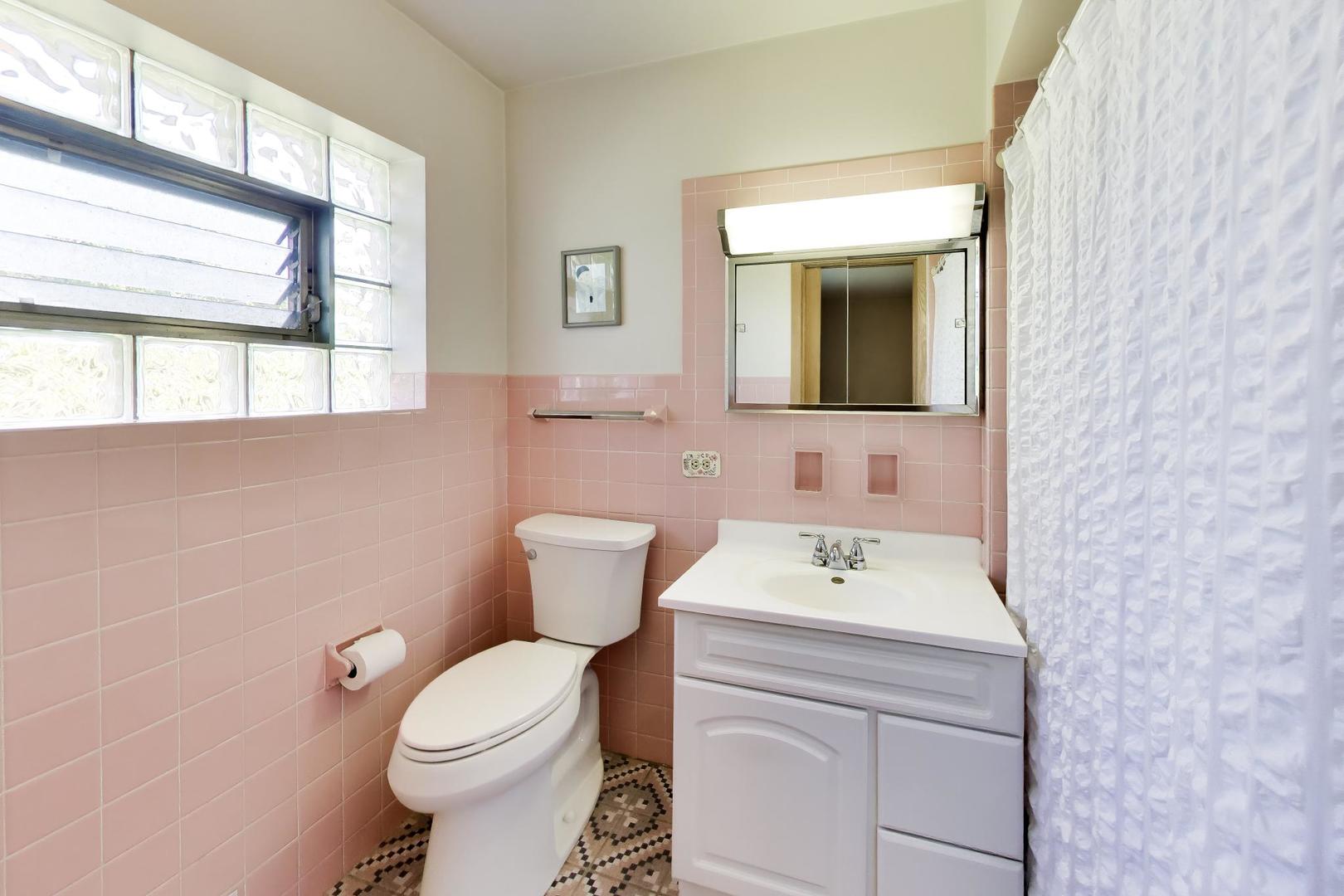 1201 S Lincoln Avenue Property Photo 19