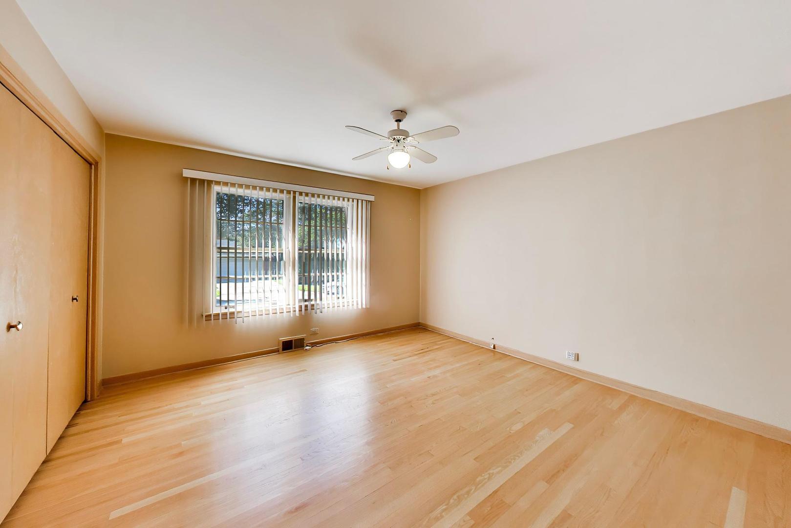 1201 S Lincoln Avenue Property Photo 20