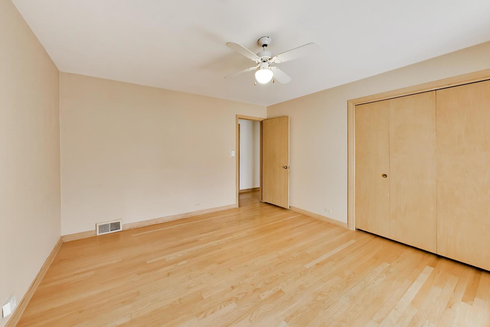 1201 S Lincoln Avenue Property Photo 21