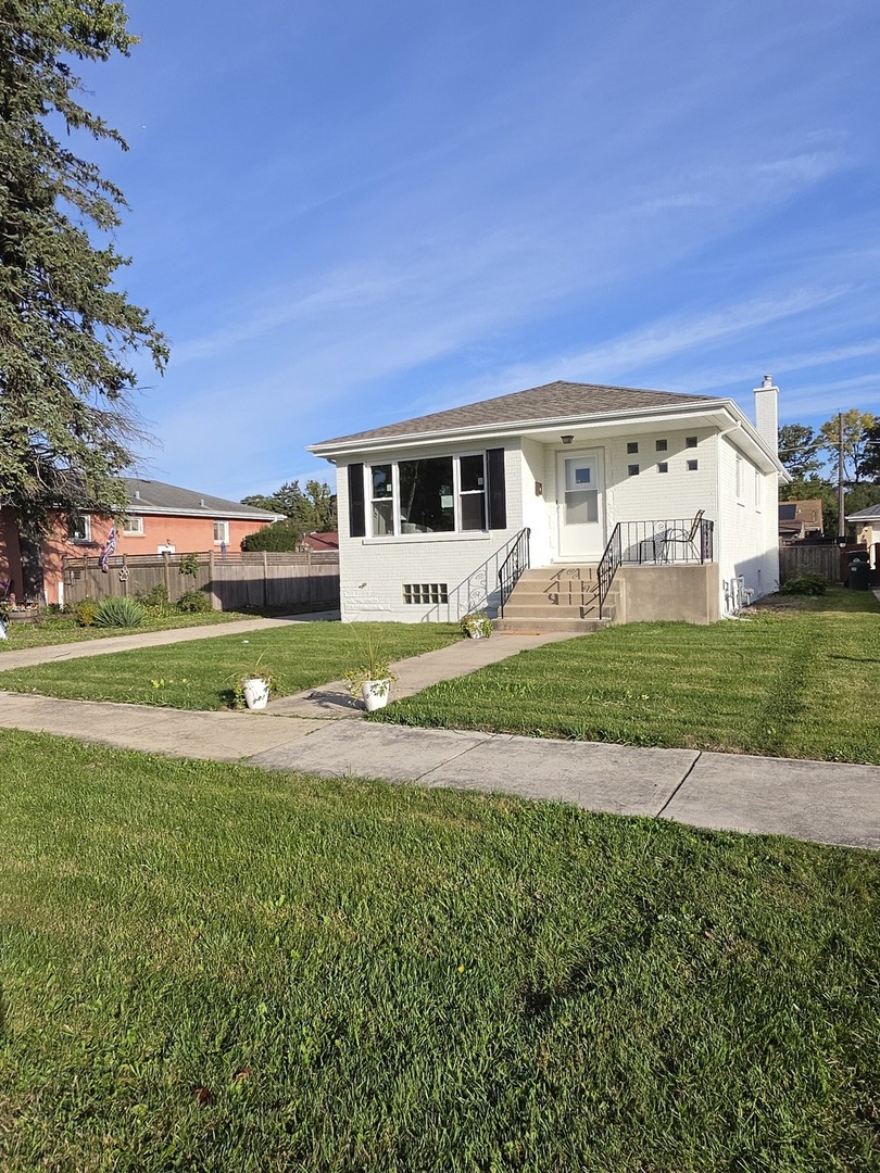 9120 26th Place Property Photo 4