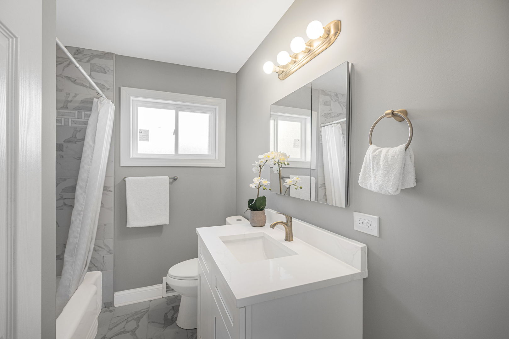 9120 26th Place Property Photo 11