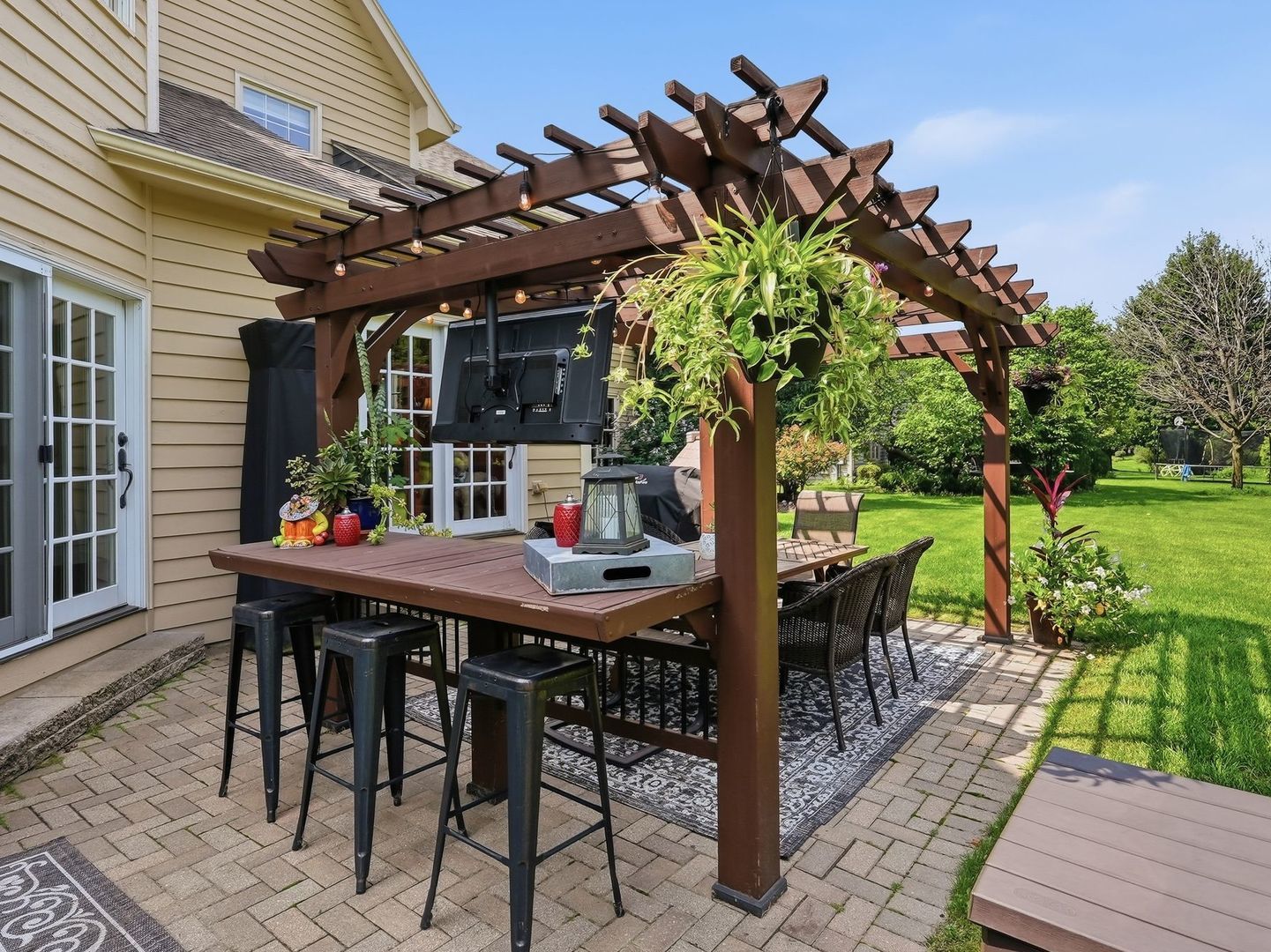 1731 Princess Circle Property Photo 46