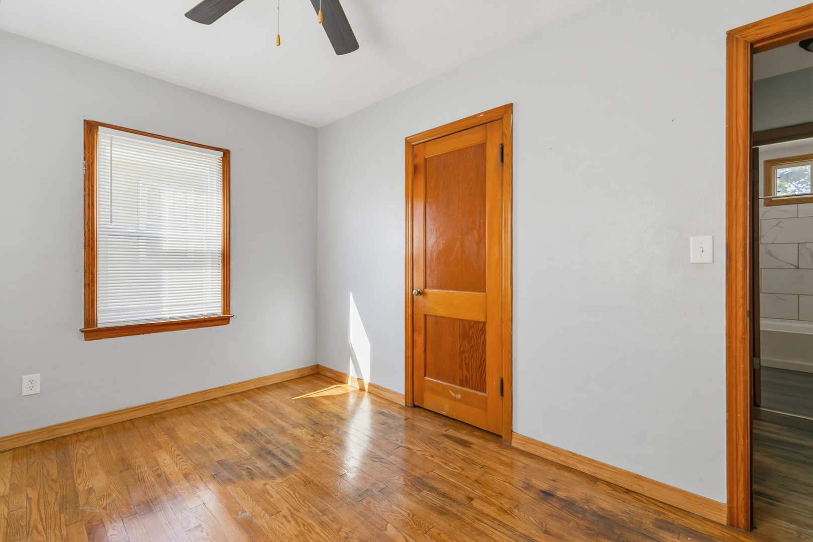 244 W 31st Street Property Photo 19