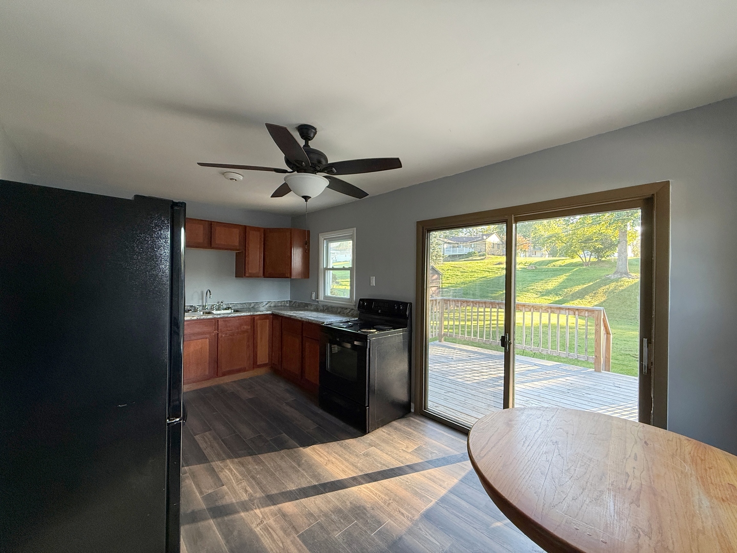 235 Cherry Court Property Photo 8