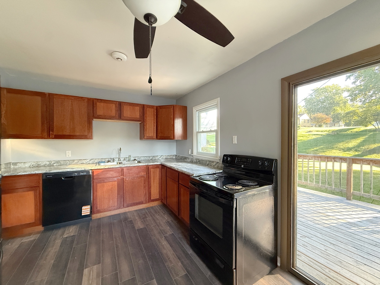 235 Cherry Court Property Photo 10