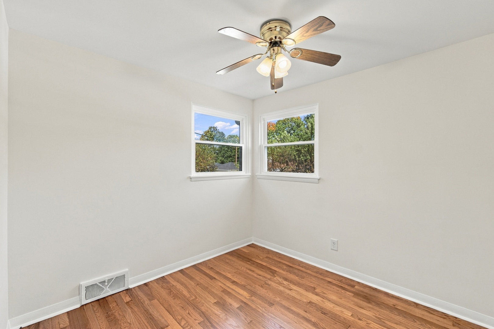 1252 S 8th Avenue Property Photo 13