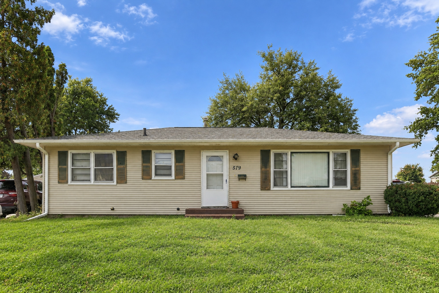 579 31ST Avenue Property Photo 1