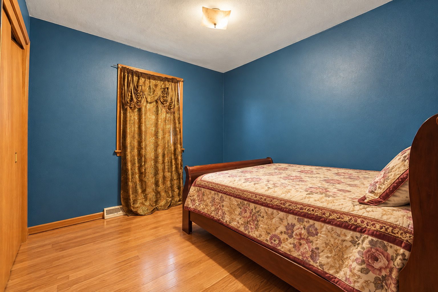 579 31st Avenue Property Photo 11