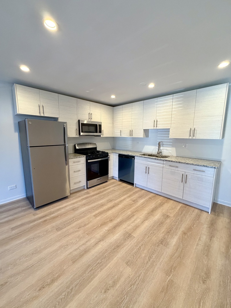 658 Rosner Drive Property Photo 4