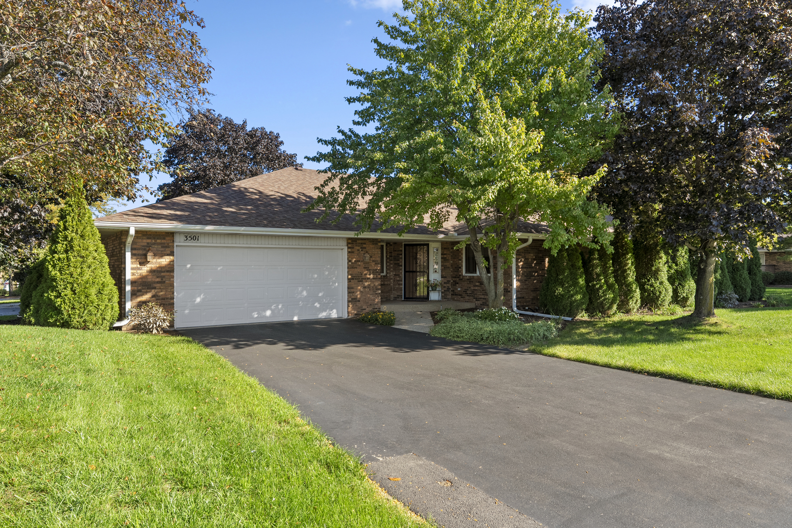 3501 Inglenook Lane Property Photo 1