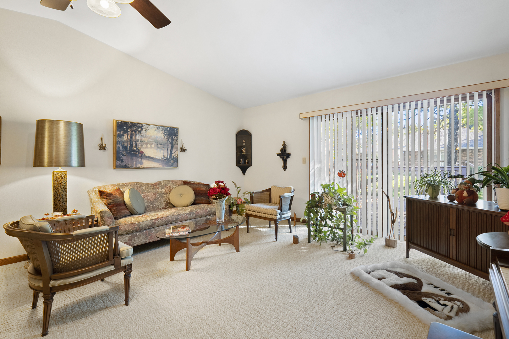 3501 Inglenook Lane Property Photo 4