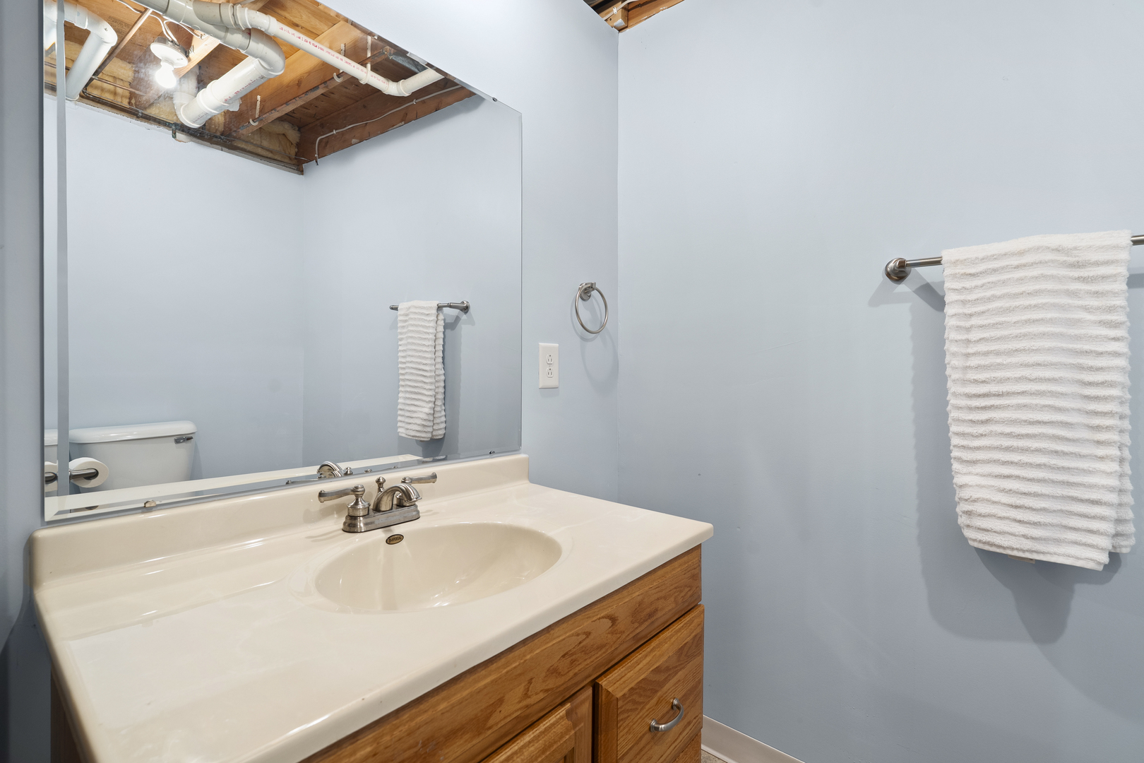 3501 Inglenook Lane Property Photo 23