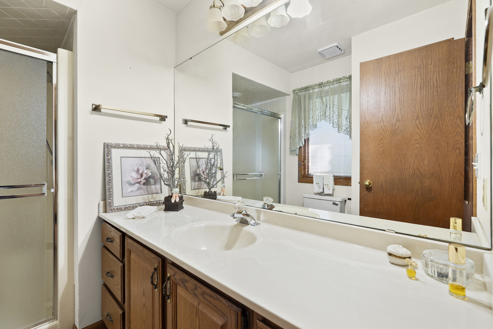 3501 Inglenook Lane Property Photo 24