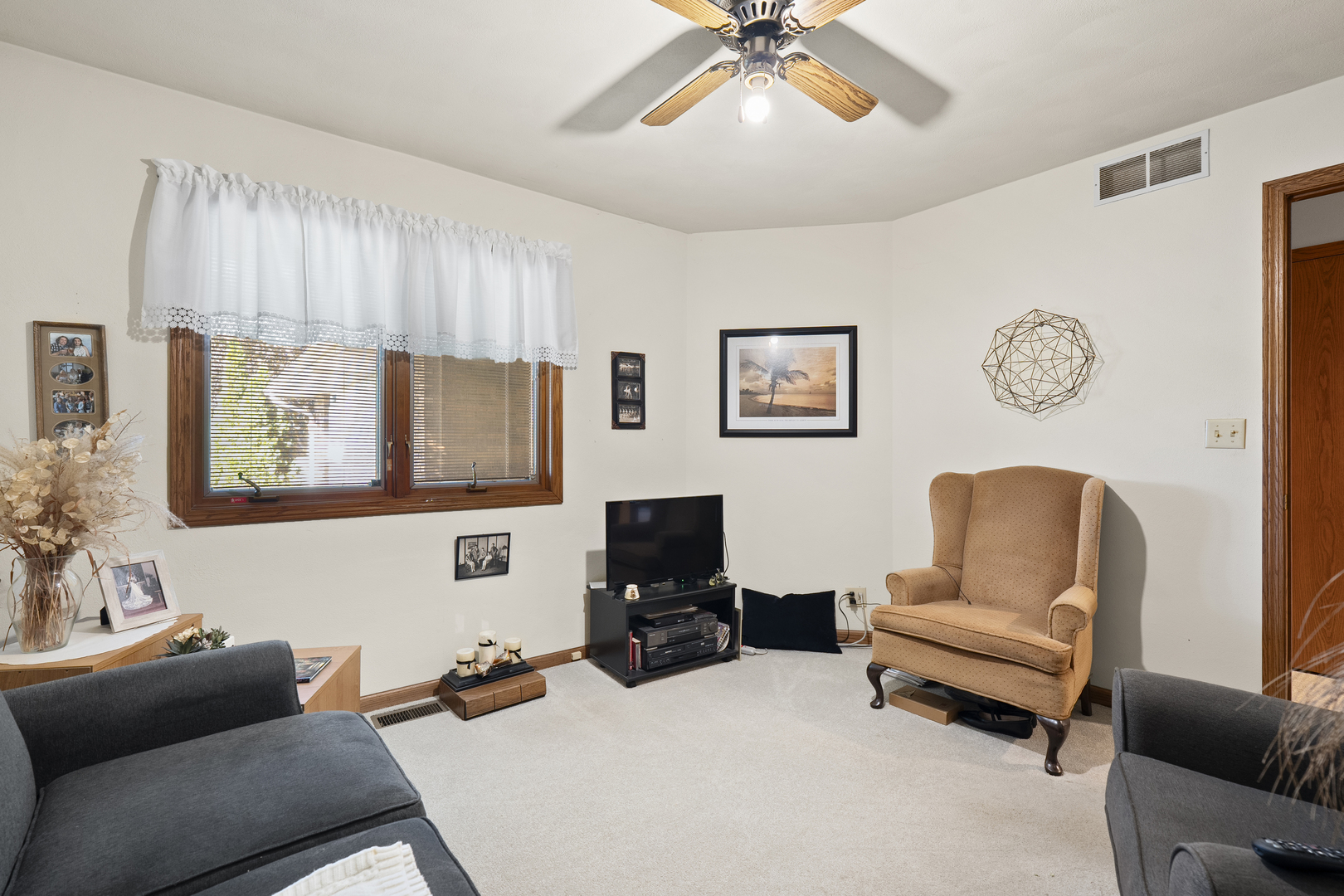 3501 Inglenook Lane Property Photo 27