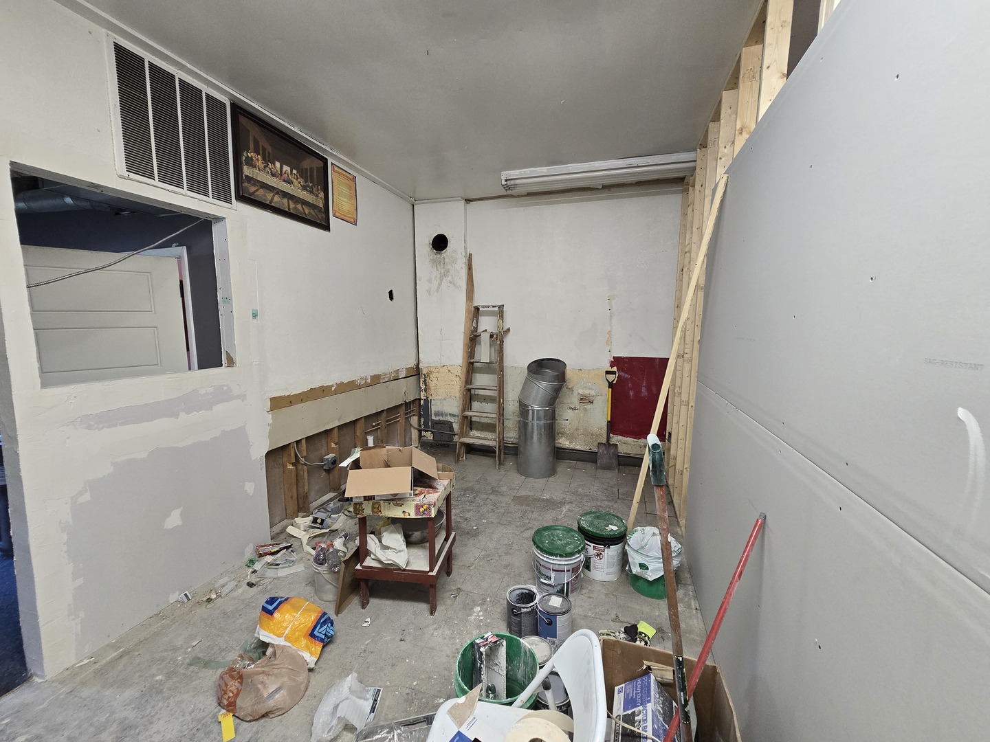 1117 W 103rd Street Property Photo 15