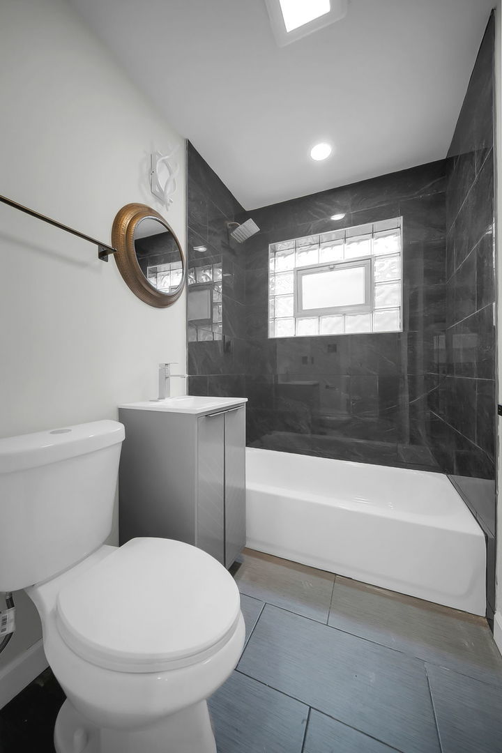 6525 S Bell Avenue Property Photo 16