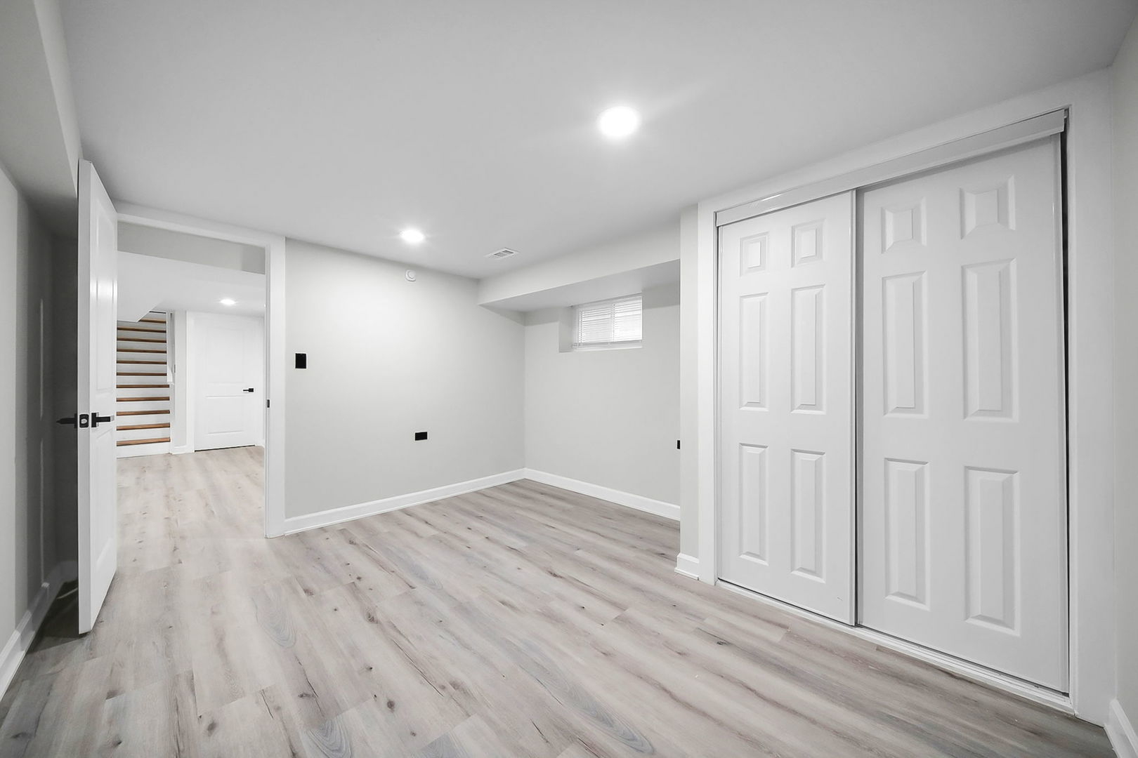 6525 S Bell Avenue Property Photo 21