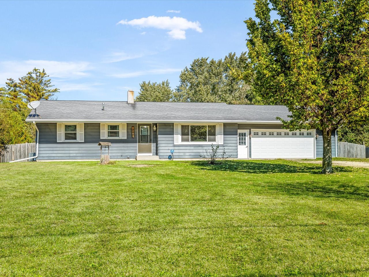 7284 Oak Drive Property Photo 1