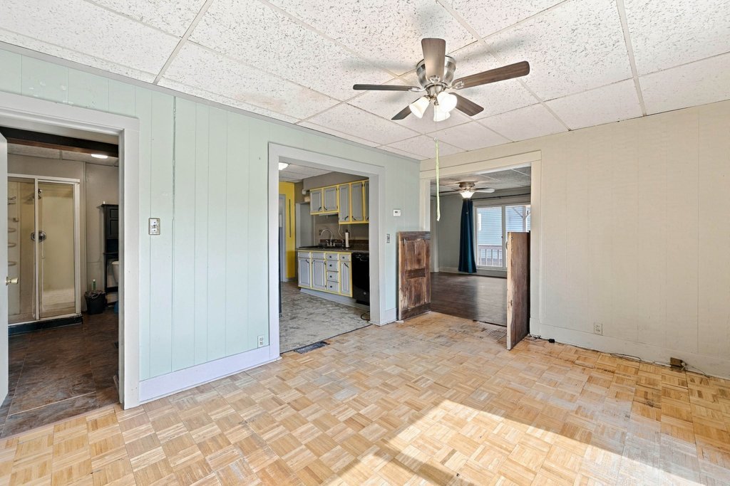 608 3rd Avenue Property Photo 15