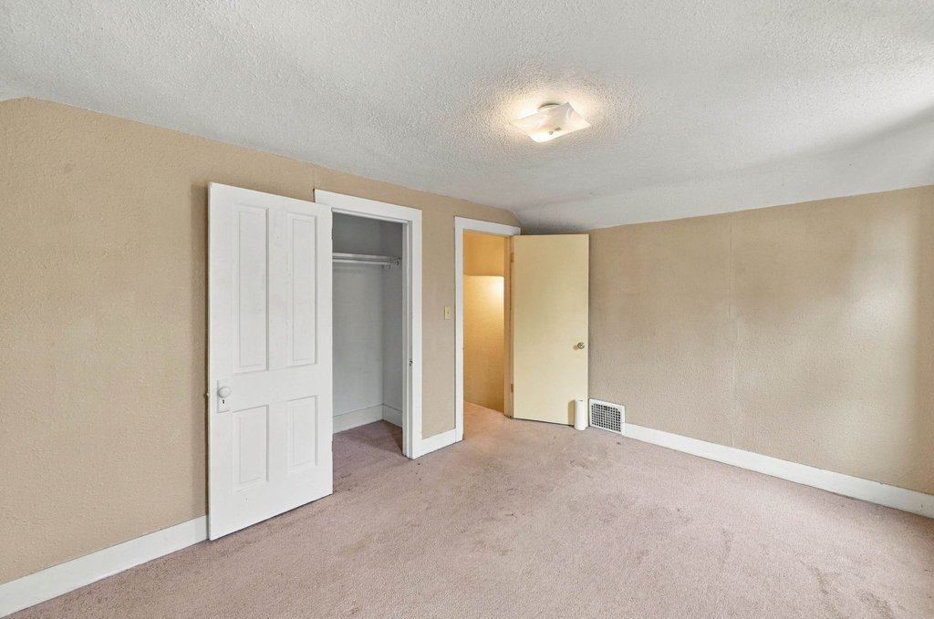608 3rd Avenue Property Photo 25