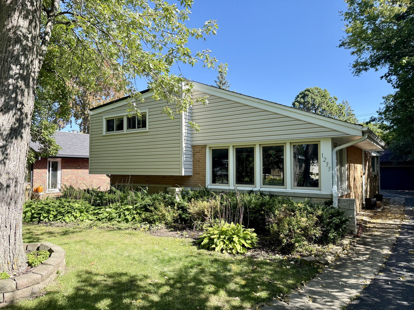 1235 Ferndale Avenue Property Photo 1