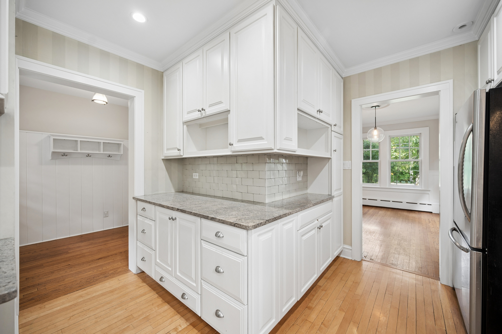 1540 Sheridan Road Property Photo 9