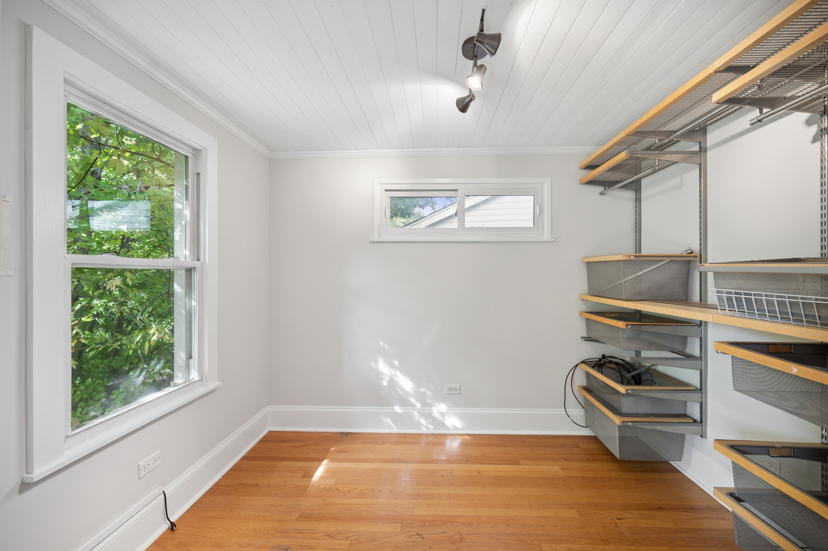 1540 Sheridan Road Property Photo 14