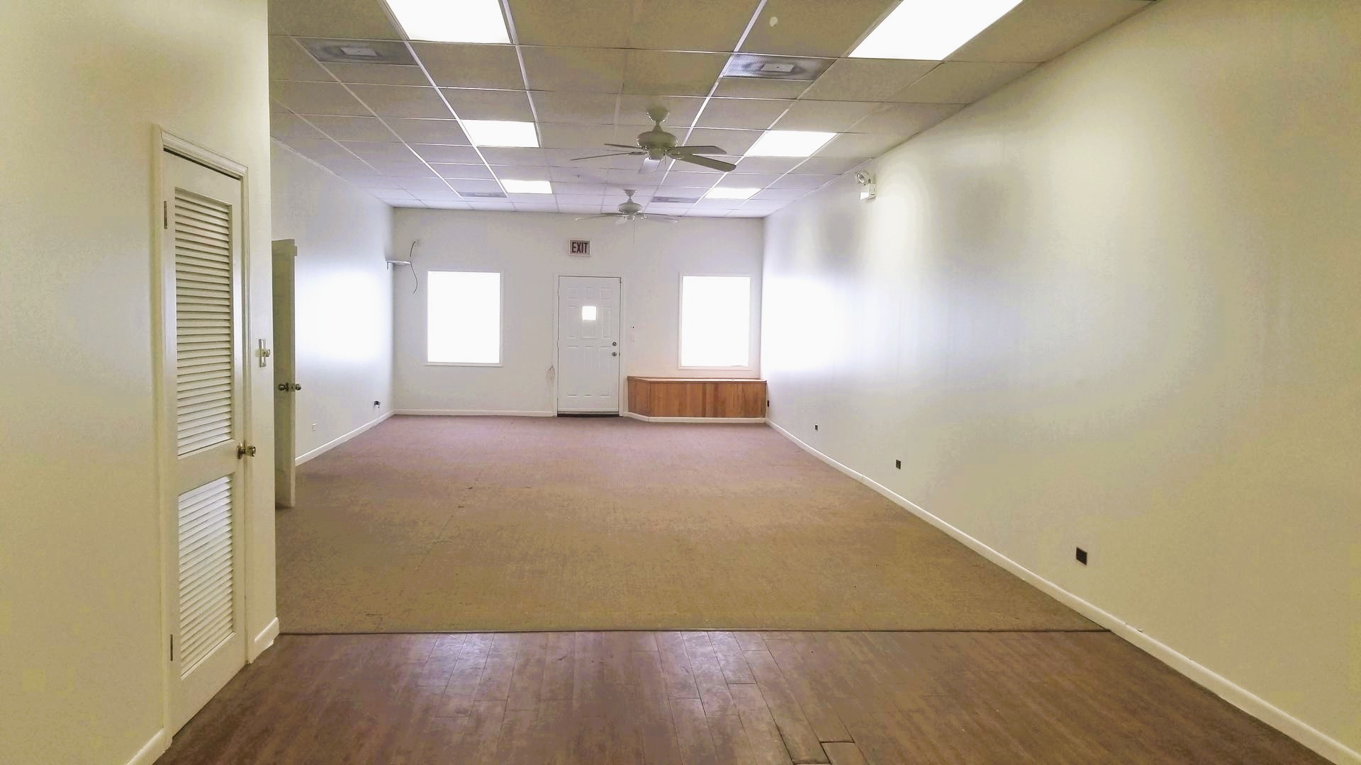 3252-56 S Wallace Street Property Photo 2