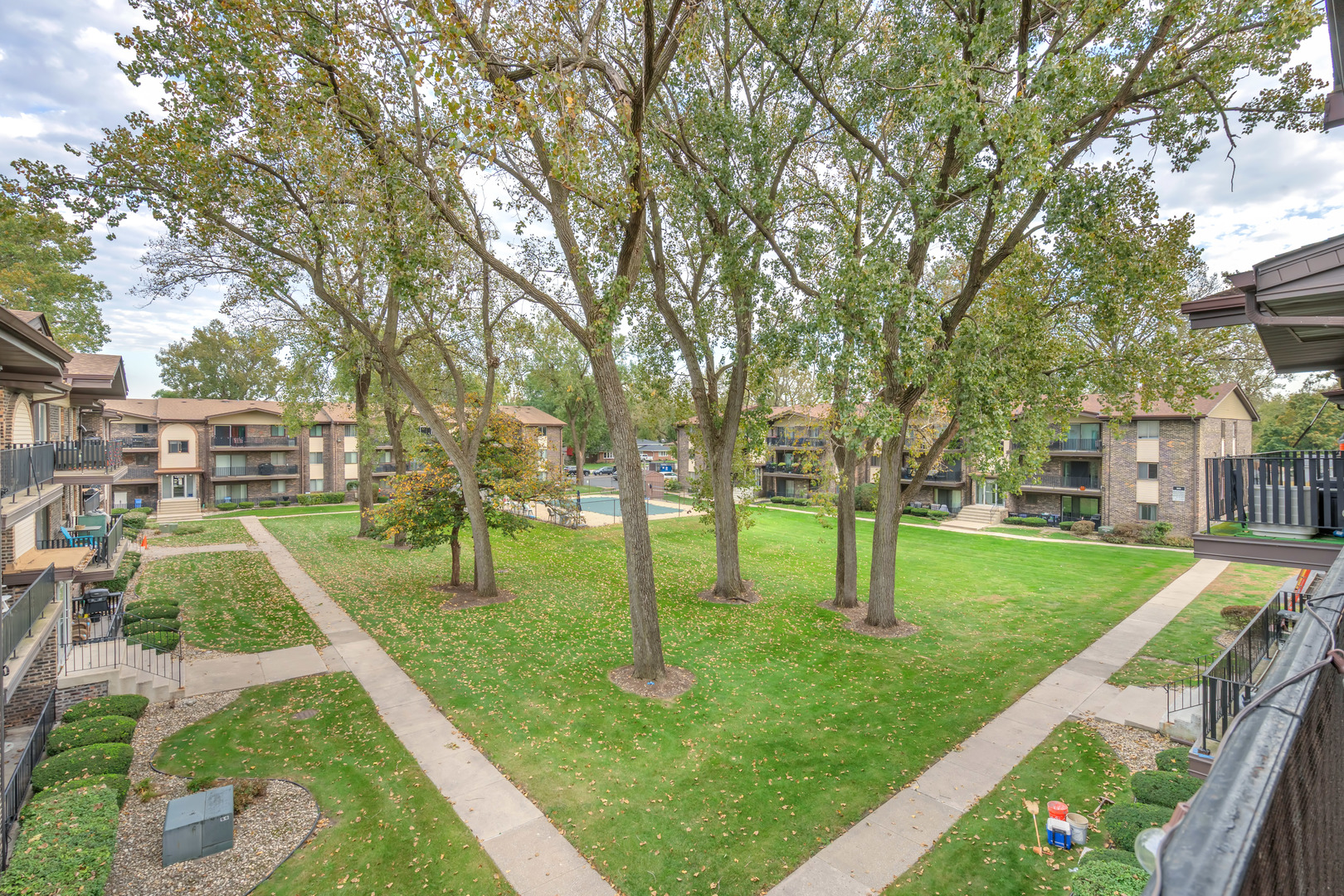 13515 Le Claire Avenue 58 Property Photo 19
