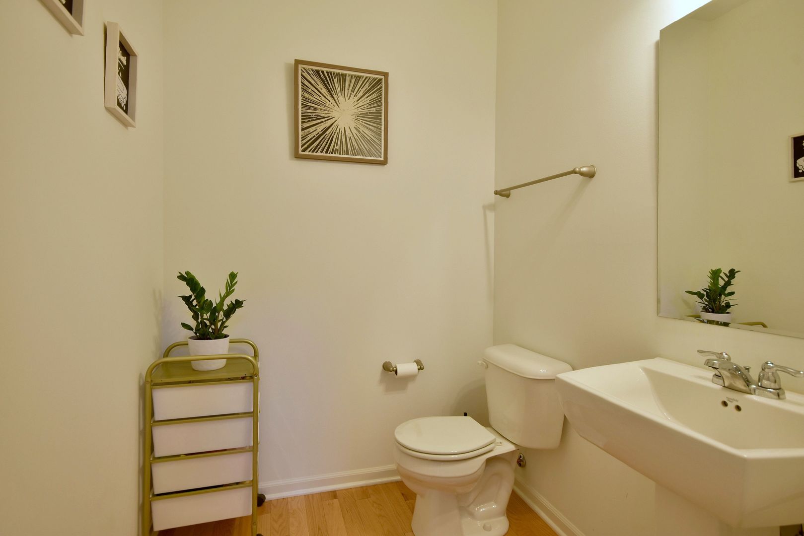 803 Lee Street Property Photo 10
