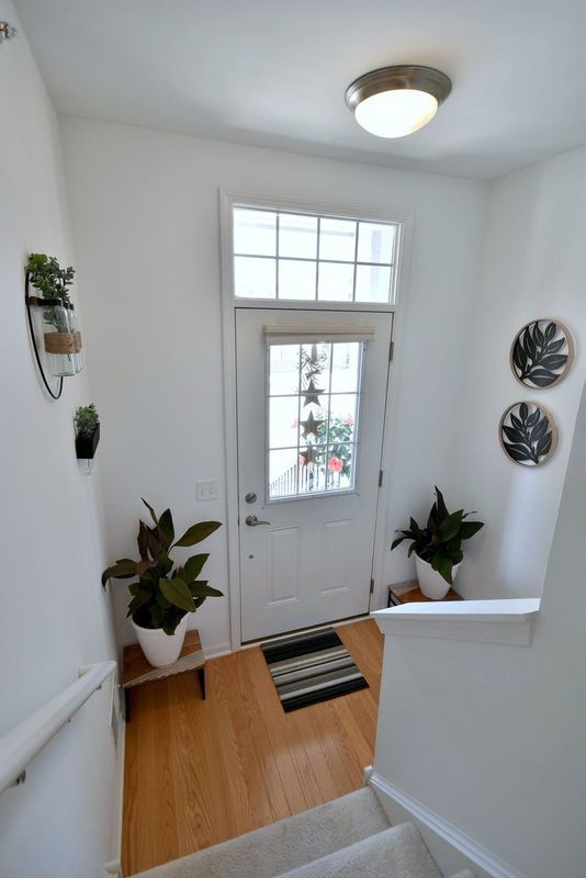 803 Lee Street Property Photo 19