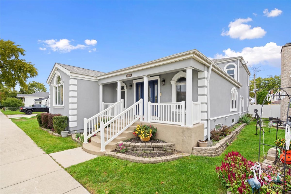 6613 Conrad Avenue Property Photo 3