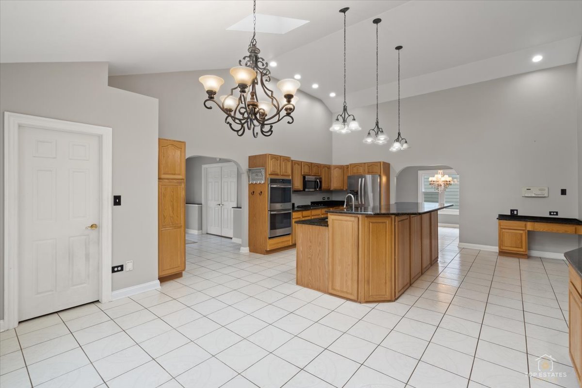 6613 Conrad Avenue Property Photo 7