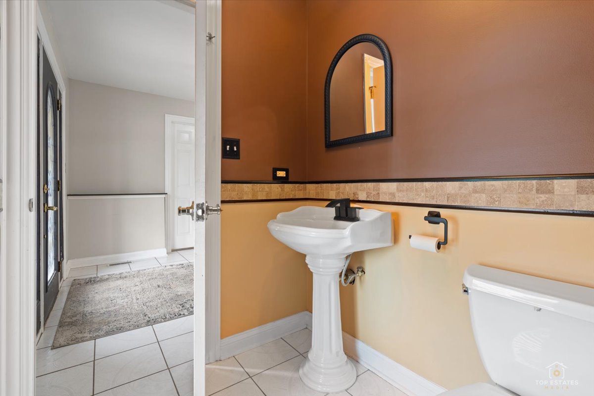 6613 Conrad Avenue Property Photo 20